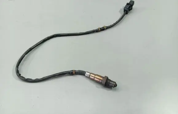Audi A4 S4 B8 8K Lambda probe sensor 070906262