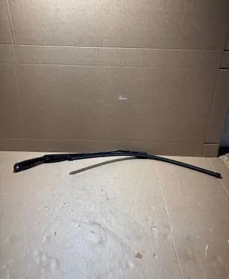 Mercedes-Benz GLE W167 Front wiper blade arm A1678200900