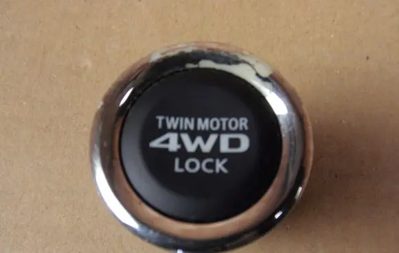 Mitsubishi Outlander Engine start stop button switch 8602A079