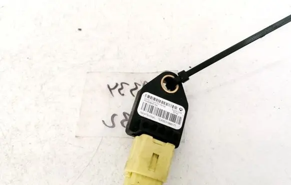 Chrysler Sebring (ST-22 - JR) Airbag deployment crash/impact sensor P04896061AA 39754C