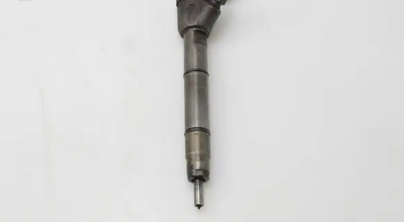 Hyundai i40 Fuel injector 338002A800