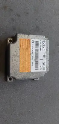 Mercedes-Benz CLS C219 Airbag control unit/module 2118702626 0285001880