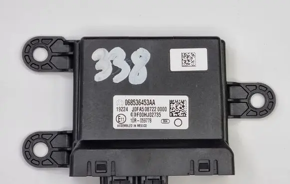 Dodge Challenger Gateway control module 068536453AA