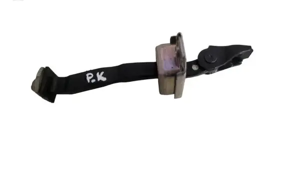 Nissan Qashqai Front door check strap stopper