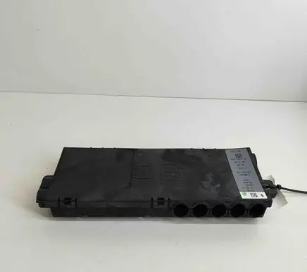 Jaguar F-Pace Current control relay HK8314516AE