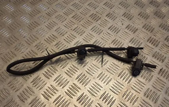 Mercedes-Benz C W204 Windshield washer spray nozzle 3H203