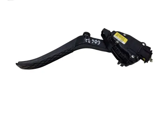 Audi Q7 4L Accelerator throttle pedal 7L0723507E