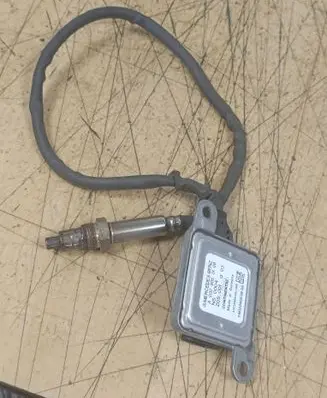 Mercedes-Benz E W213 Lambda probe sensor A0009050108
