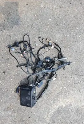 Dodge Challenger Engine installation wiring loom P68336710AD