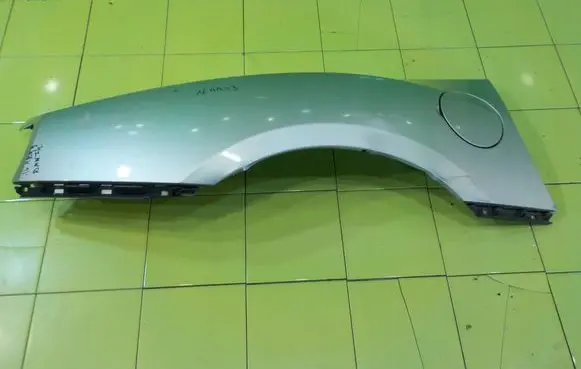 BMW Z4 E85 E86 Fender PRAWY