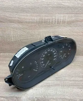 Renault Megane I Speedometer (instrument cluster) 7700839644 09046439900