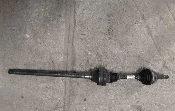 Audi Q7 4L Front driveshaft 7L0407271E
