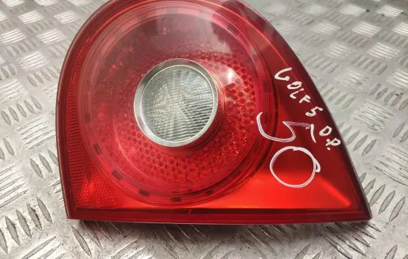 Volkswagen Golf V Tailgate rear/tail lights 1K6945094G