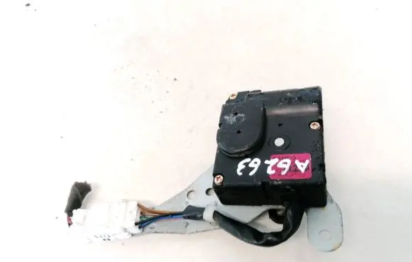 Hyundai Trajet Air flap motor/actuator
