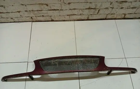 Opel Frontera B Front grill 91161390