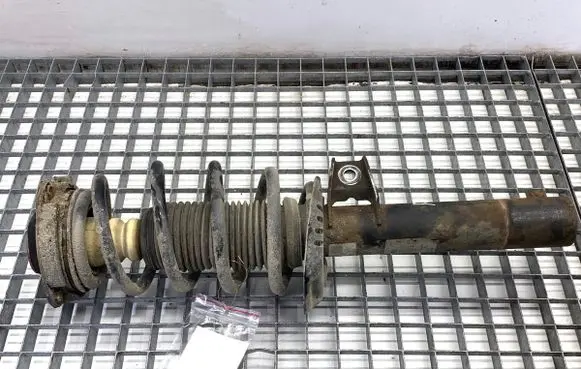 Volkswagen Touran I Front shock absorber/damper