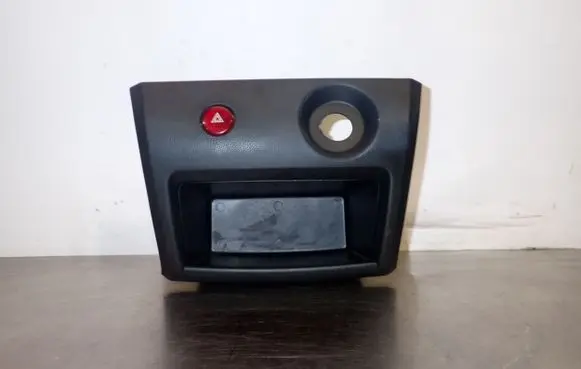Mitsubishi Outlander Glove box MR975139MR975140
