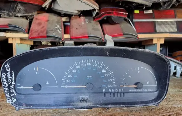 Chrysler Grand Voyager III Speedometer (instrument cluster) TN457990242