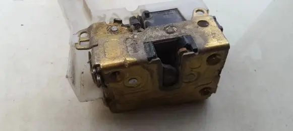 Renault Scenic I Rear door lock