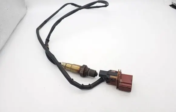 Volkswagen Touareg I Lambda probe sensor 079906262F