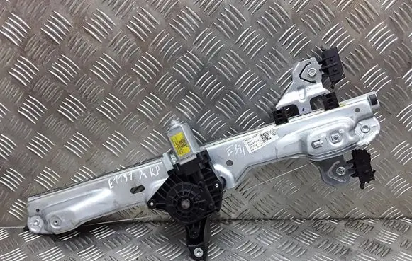 Renault Kadjar Rear door window regulator with motor 807213232R