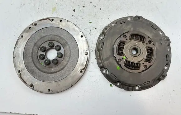 Mitsubishi Outlander Clutch set kit 2708A001