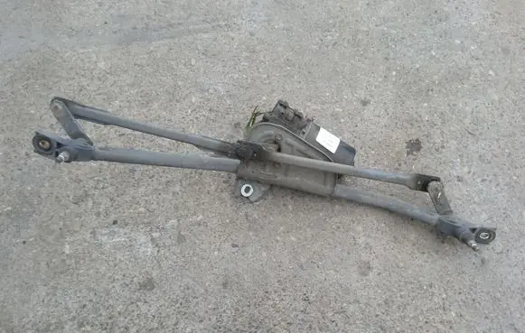 Audi A6 S6 C5 4B Front wiper linkage and motor