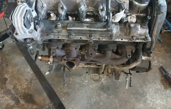 Volvo XC90 Engine D5244T 285972