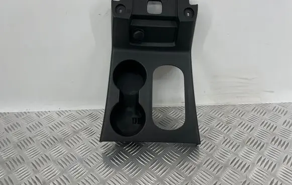 Ford Explorer Cup holder front VP6L2X7804567 7804567 44ZG25971