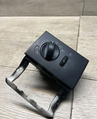Mercedes-Benz Vito Viano W639 Light switch A6399050100 20098