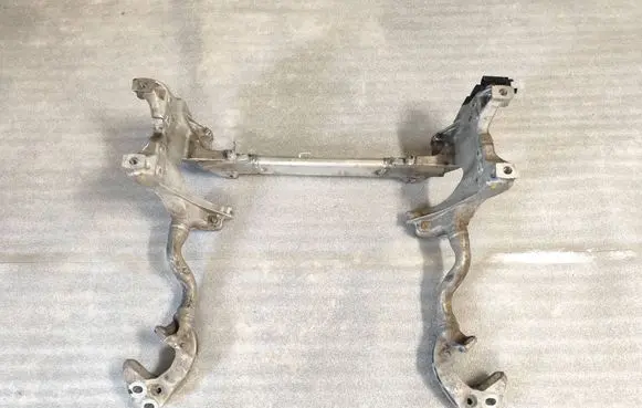 Audi Q7 4M Front subframe 4M0399315R 1737431203