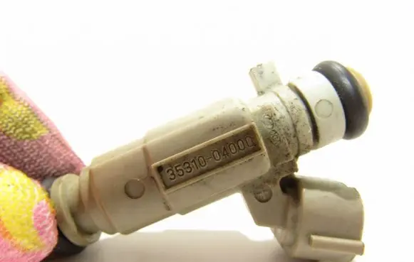 Hyundai i20 (PB PBT) Fuel injector 3531004000