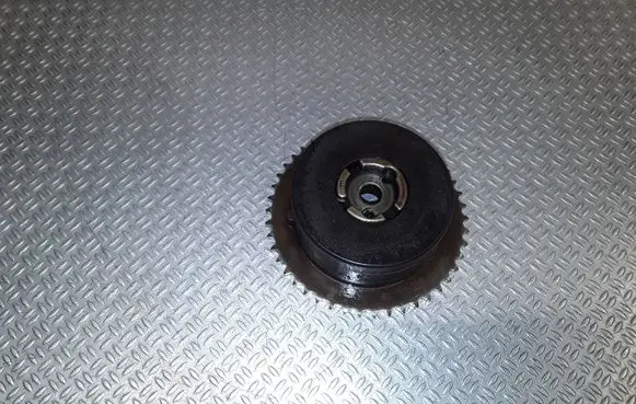 Opel Insignia A Camshaft pulley/ VANOS 12621505