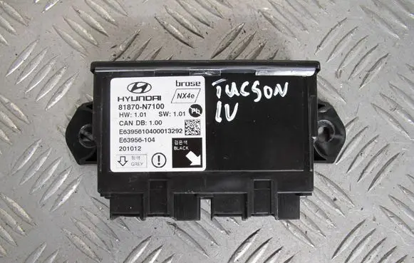 Hyundai Tucson IV NX4 Tailgate/trunk control unit/module 81870-N7100