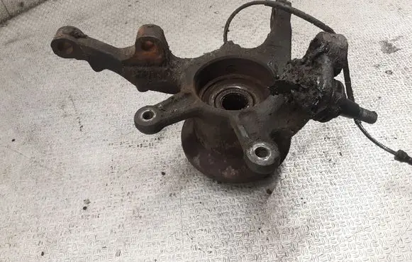 Land Rover Range Rover L322 Front wheel hub spindle knuckle