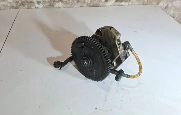 Renault Espace IV Fuel injection high pressure pump 8200170377
