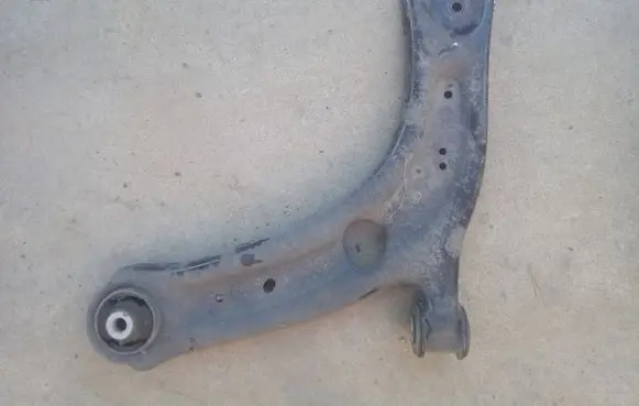 Skoda Superb B8 (3V) Front lower control arm/wishbone