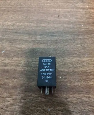 Audi A8 S8 D2 4D Other relay 4D0907131 D11301