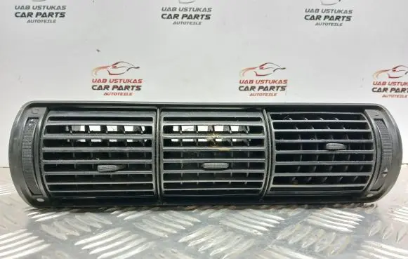 Audi A4 S4 B5 8D Dash center air vent grill 8D0820951