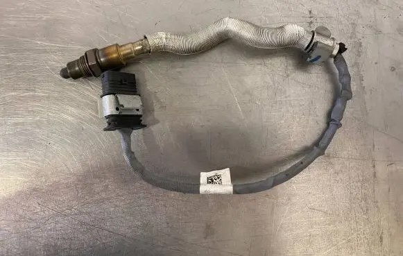 BMW 5 G30 G31 Lambda probe sensor 784848703 0258080094 07611A