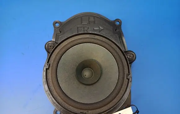 Nissan 370Z Front door speaker 281671EA0A