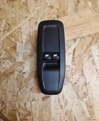 Peugeot 208 I Electric window control switch 96749245ZD