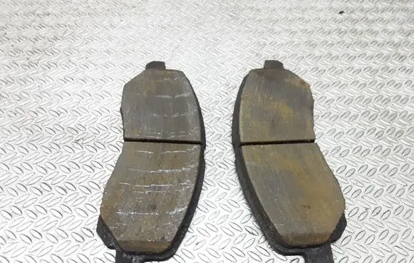 Chrysler Sebring (ST-22 - JR) Brake pads (front) 