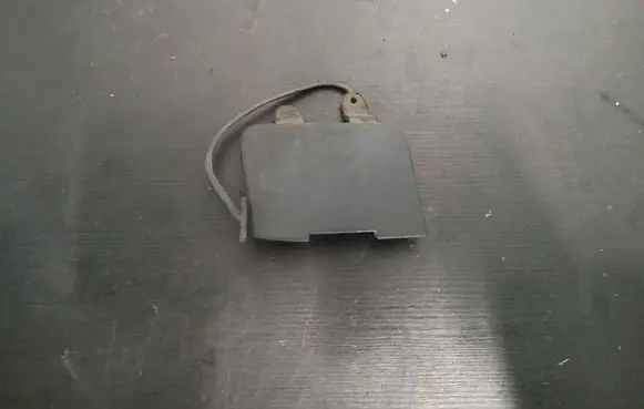 Volvo XC90 Rear bumper row hook cap/cover 08662638