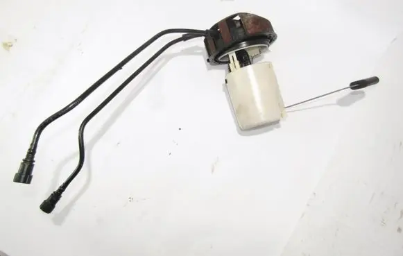 Volvo S40, V40 In-tank fuel pump