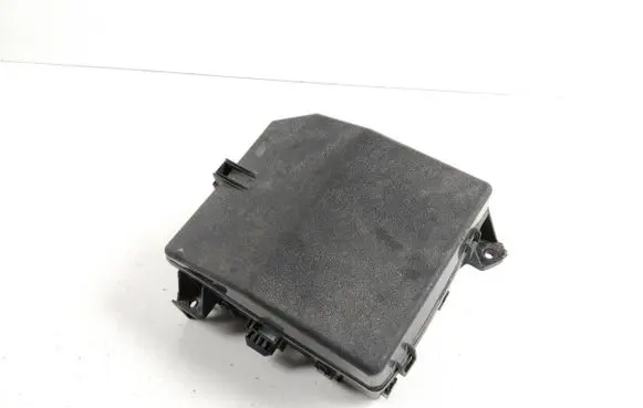 Mitsubishi Outlander Fuse module