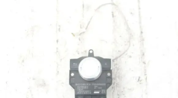 Mercedes-Benz E W212 Head unit multimedia control A2128702951