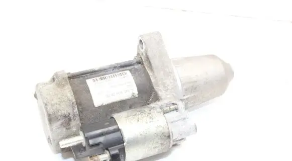 Infiniti Q30 Starter motor A6459060800