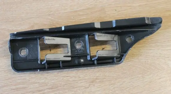 Volkswagen Golf V Front bumper mounting bracket 1K0807183