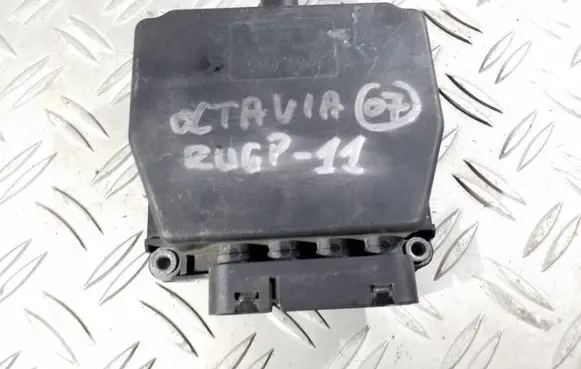 Skoda Octavia Mk2 (1Z) Turbo solenoid valve 6Q0906625 400434A
